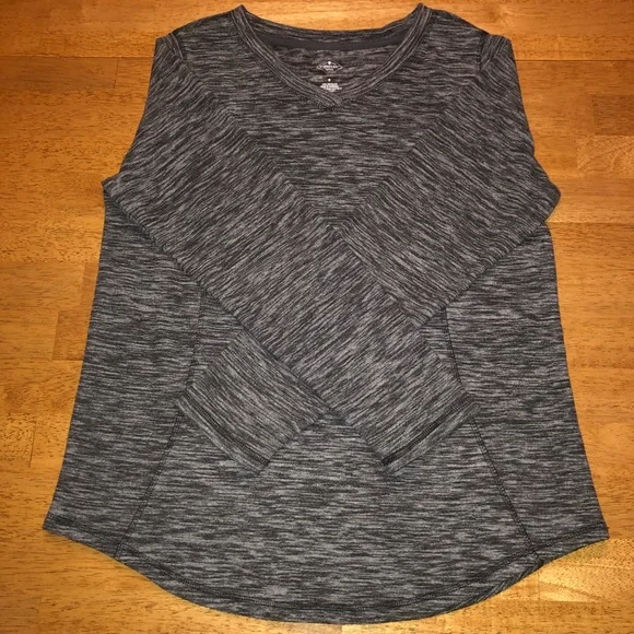 St. John’s Bay Small Gray V-Neck Polar Fleece - Picture 3 of 3